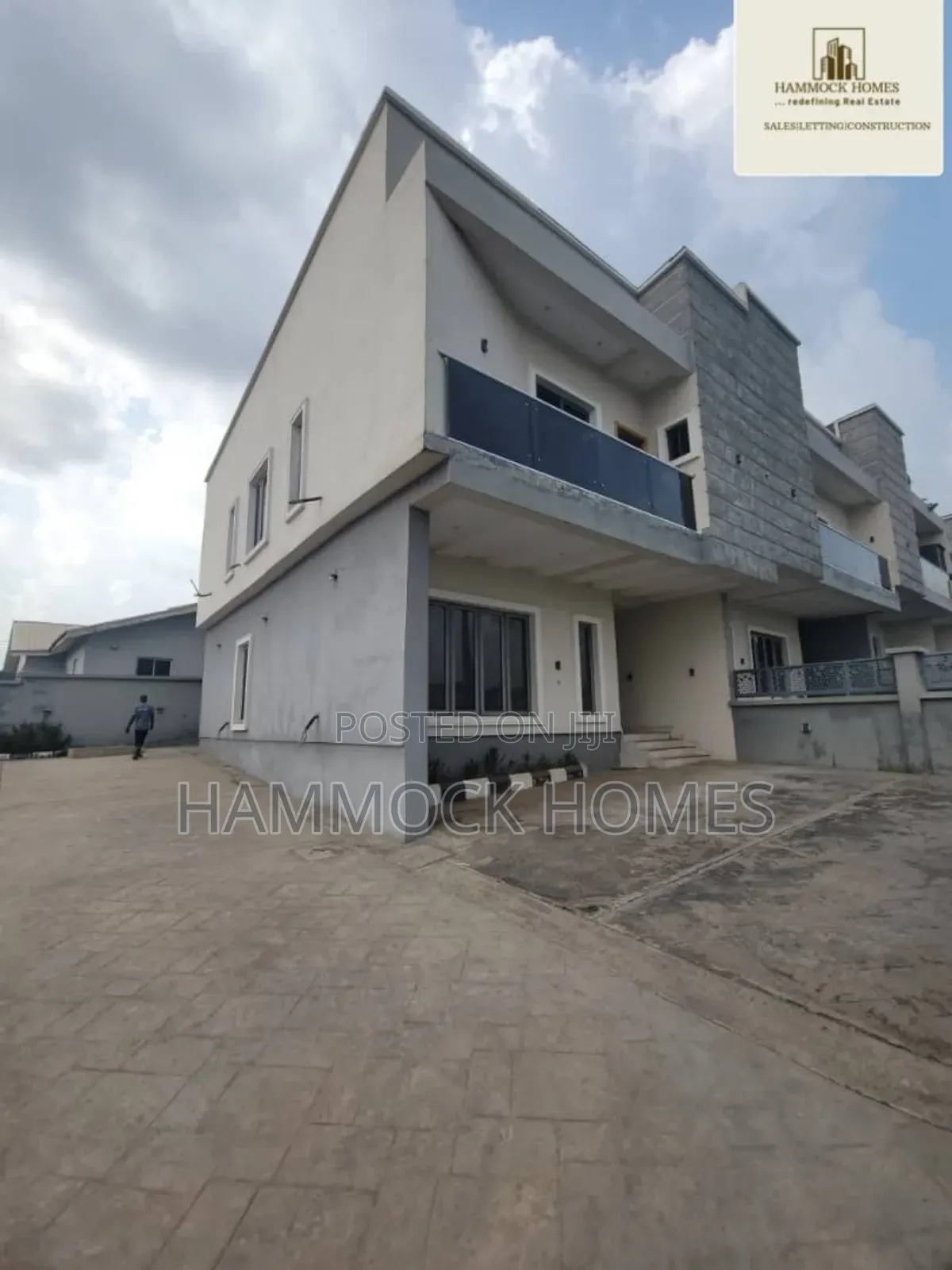 3bdrm Duplex in Carlton Gate Gra, Akobo for sale in Akobo