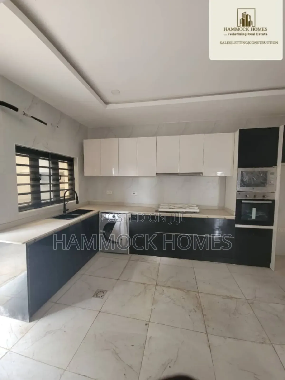3bdrm Duplex in Carlton Gate Gra, Akobo for sale in Akobo