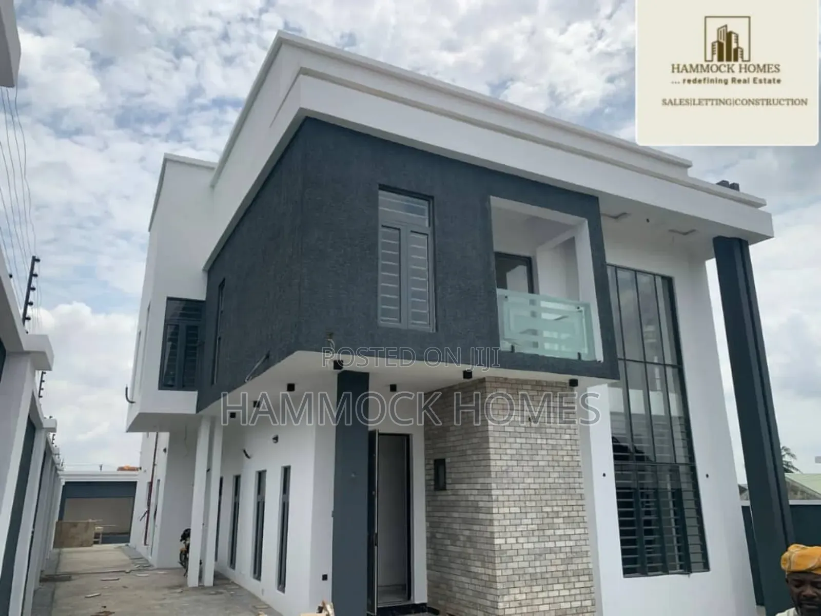4bdrm Duplex in New Bodija Estate for sale in Bodija