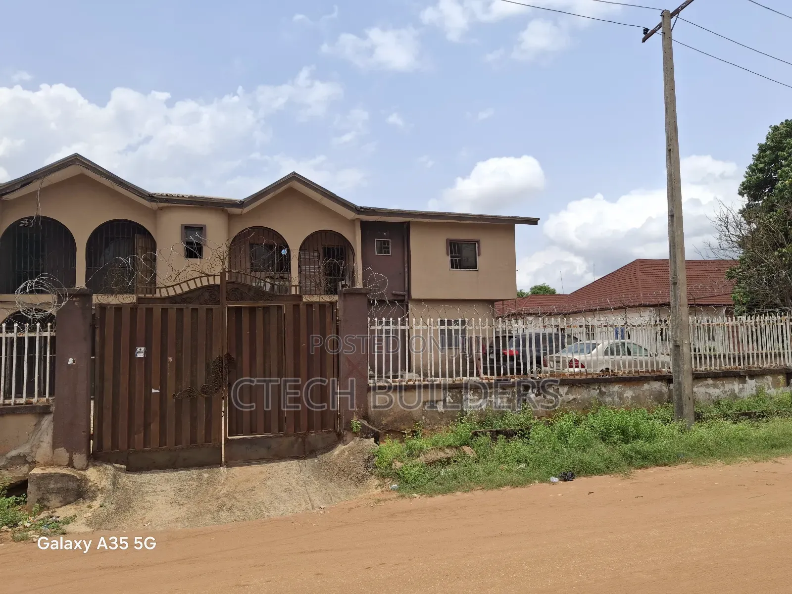 3bdrm Block of Flats in Benin City for sale in Benin City