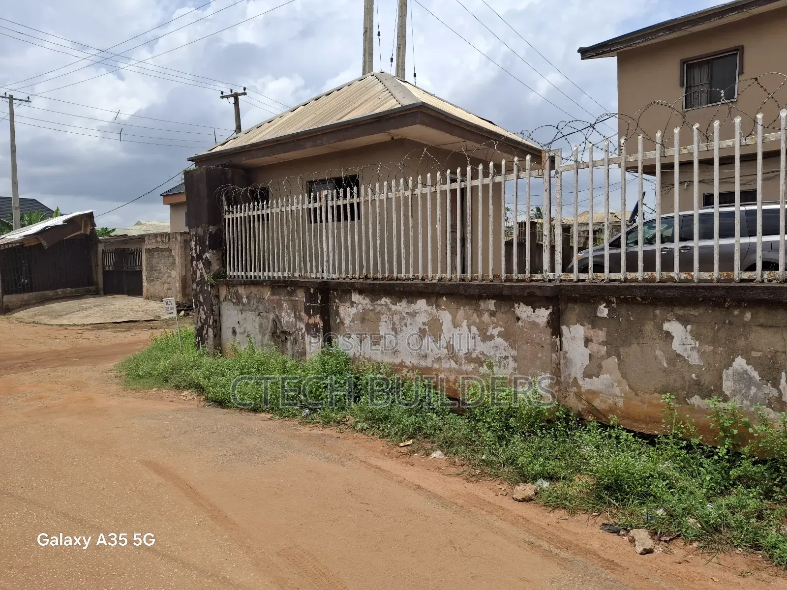 3bdrm Block of Flats in Benin City for sale in Benin City