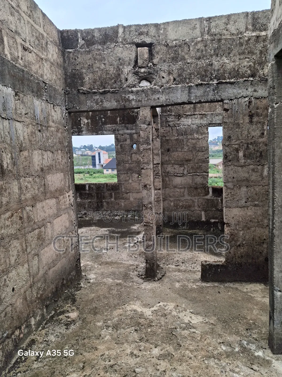 20bdrm Block of Flats in Benin City for sale in Benin City