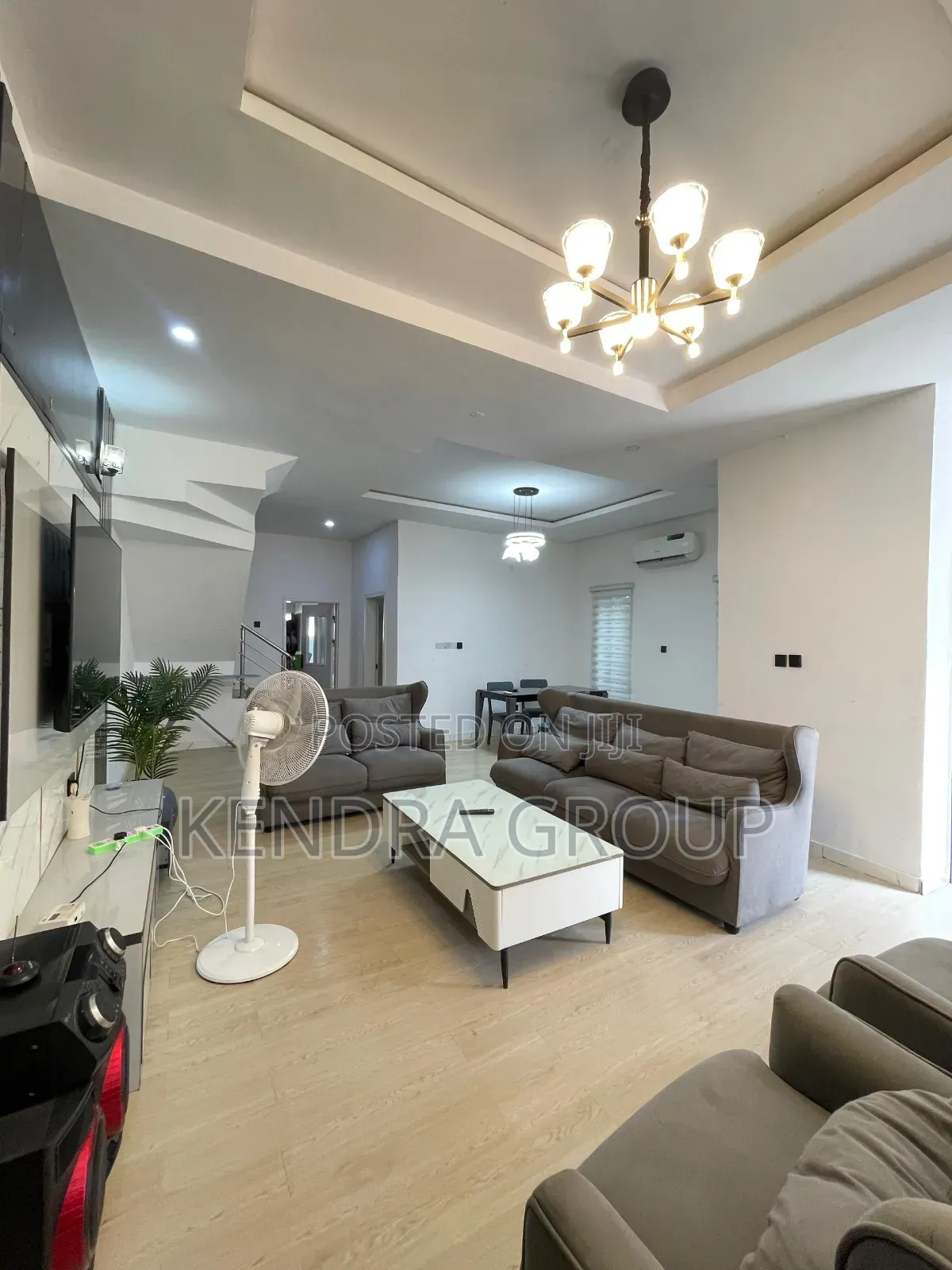 Furnished 4bdrm Duplex in Chevron for sale in Chevron