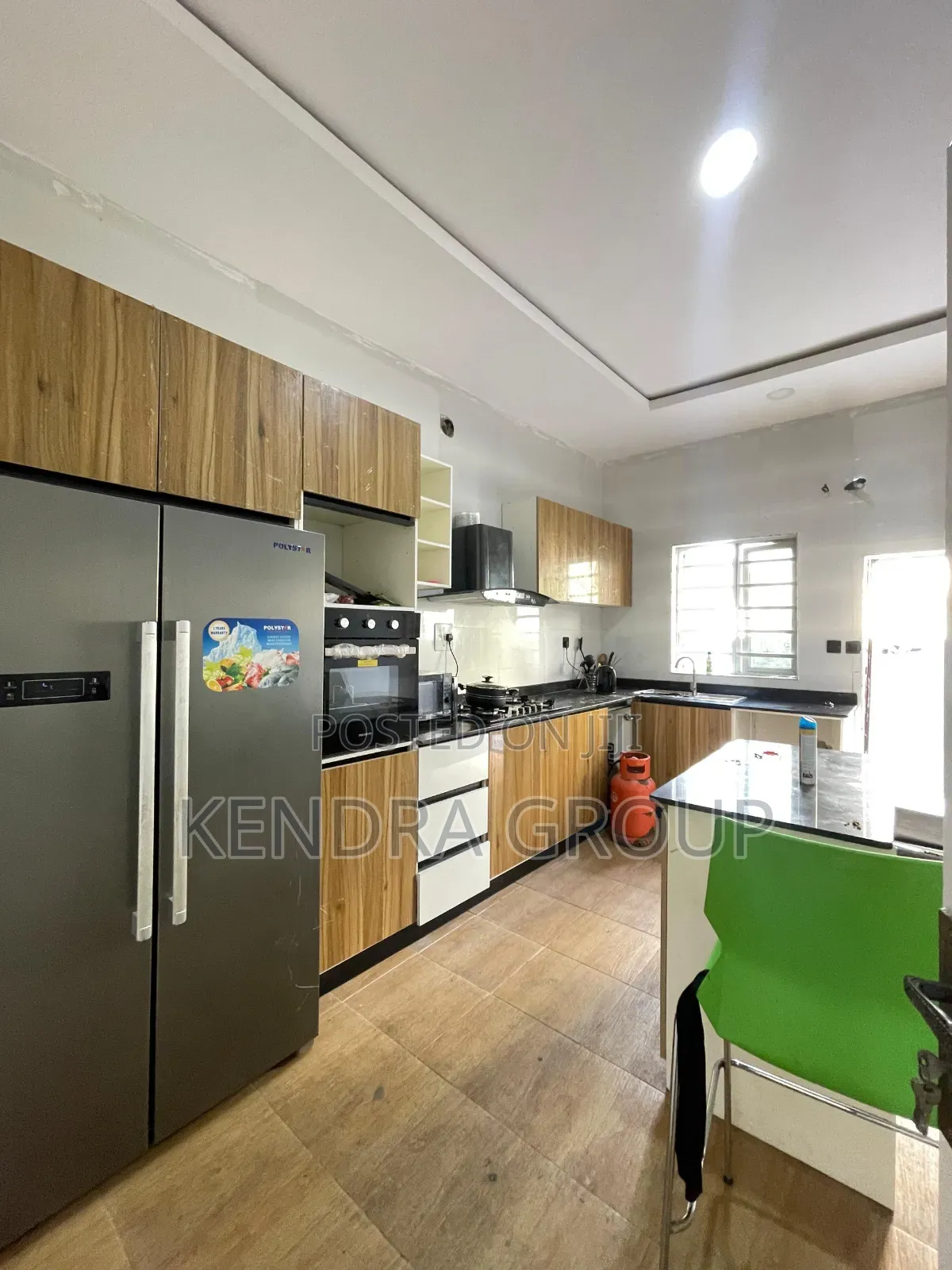 Furnished 4bdrm Duplex in Chevron for sale in Chevron
