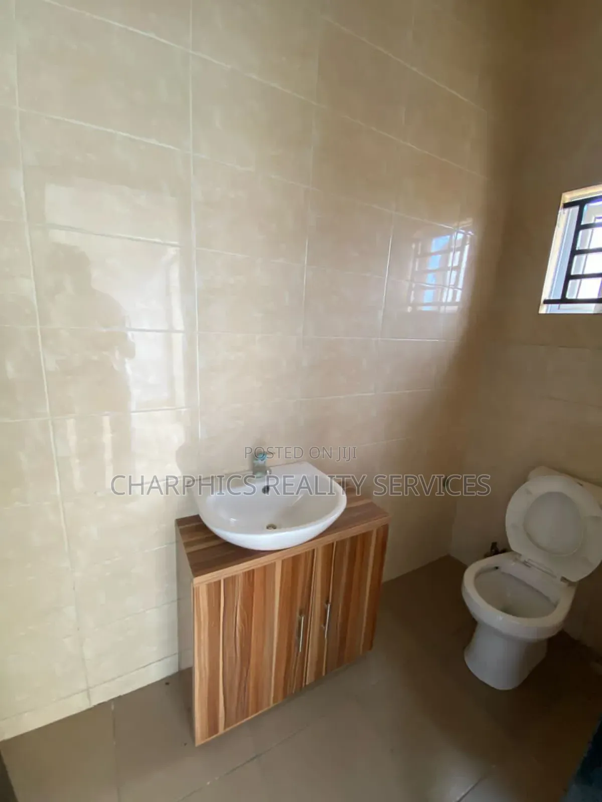 Furnished 3bdrm Apartment in Osapa london for rent in Osapa london