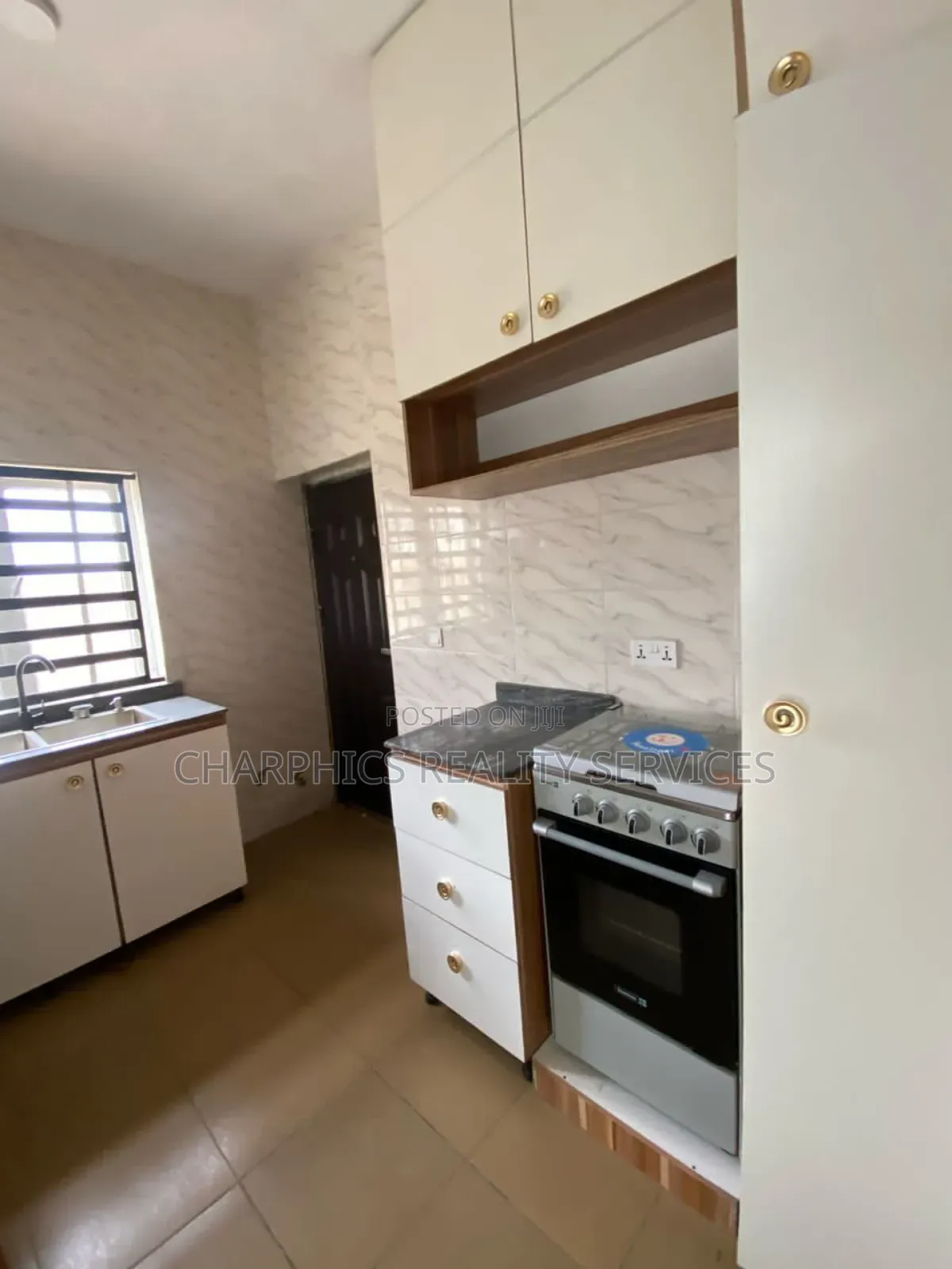 Furnished 3bdrm Apartment in Osapa london for rent in Osapa london