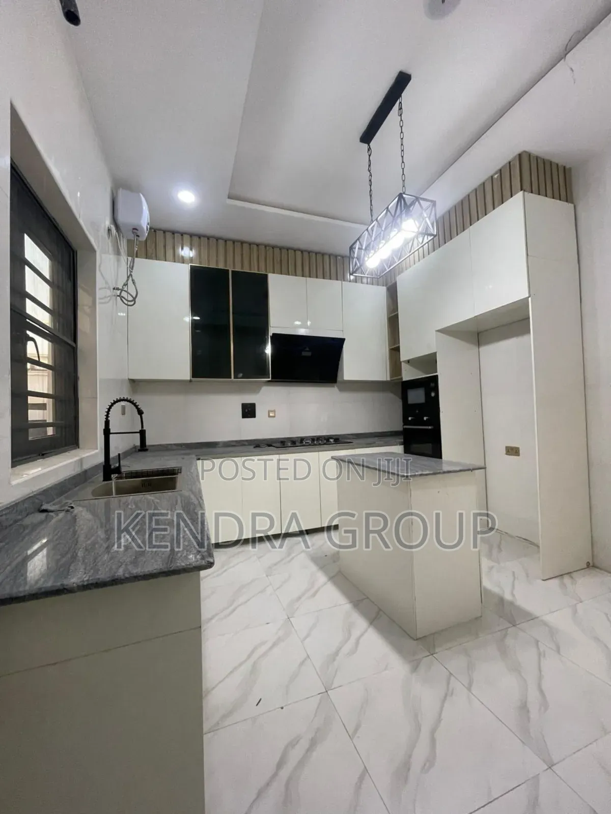 Furnished 4bdrm Duplex in Chevron for sale in Chevron