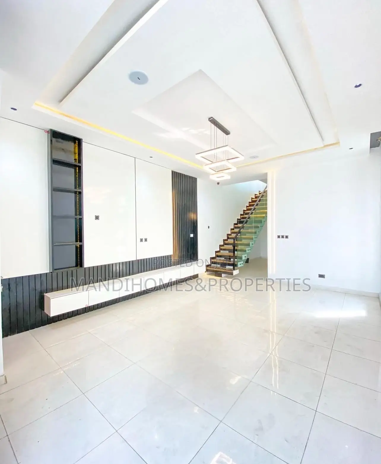 4bdrm Duplex in Lekki for sale in Lekki
