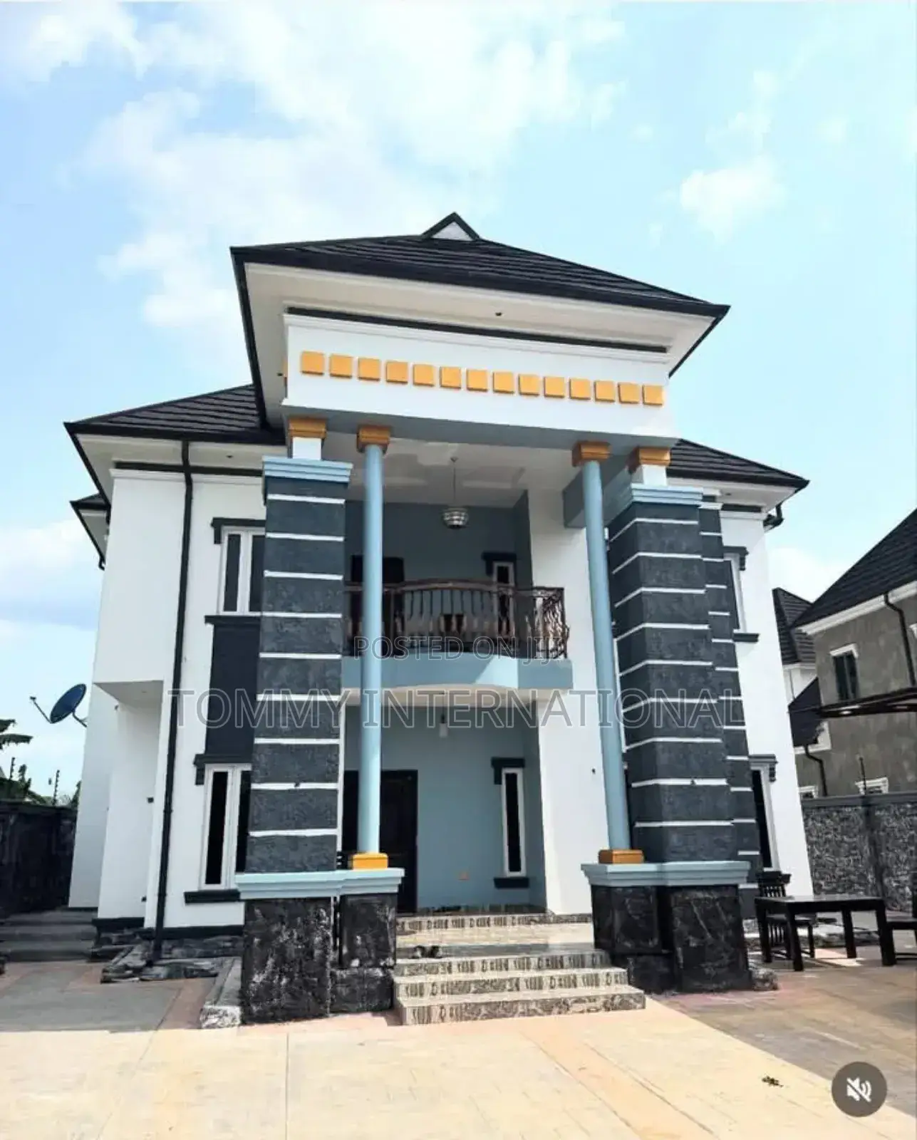 5bdrm Duplex in Radio Estate, Port-Harcourt for sale in Port-Harcourt