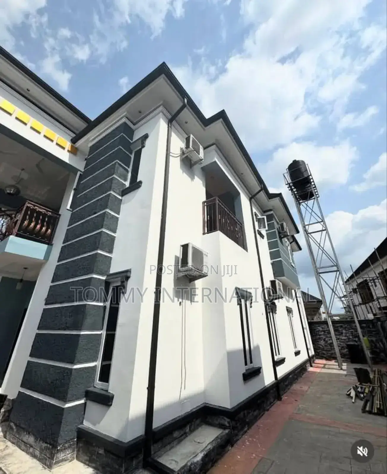5bdrm Duplex in Radio Estate, Port-Harcourt for sale in Port-Harcourt