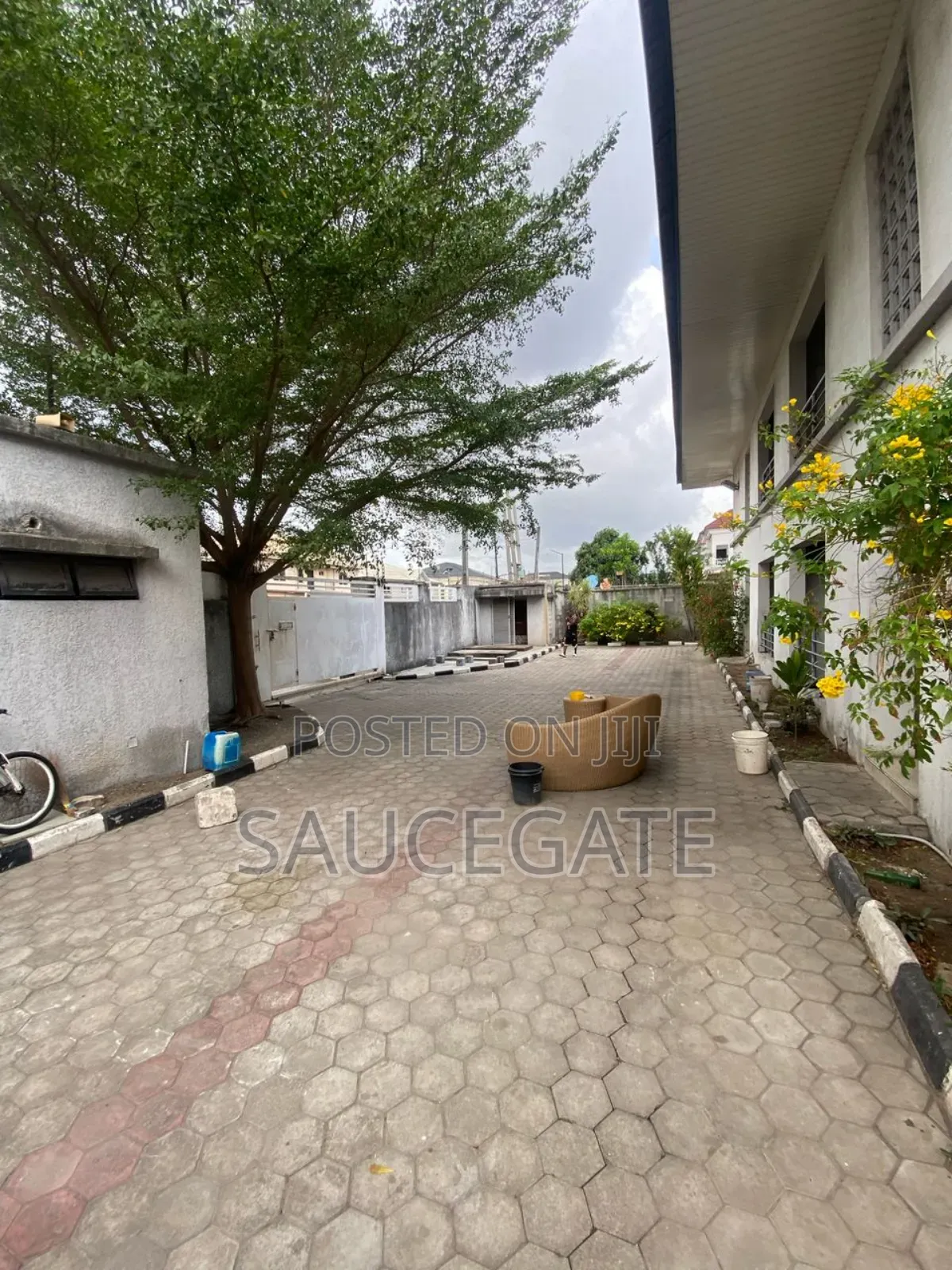 4bdrm Duplex in Lekki Phase 1 for rent in Lekki Phase 1