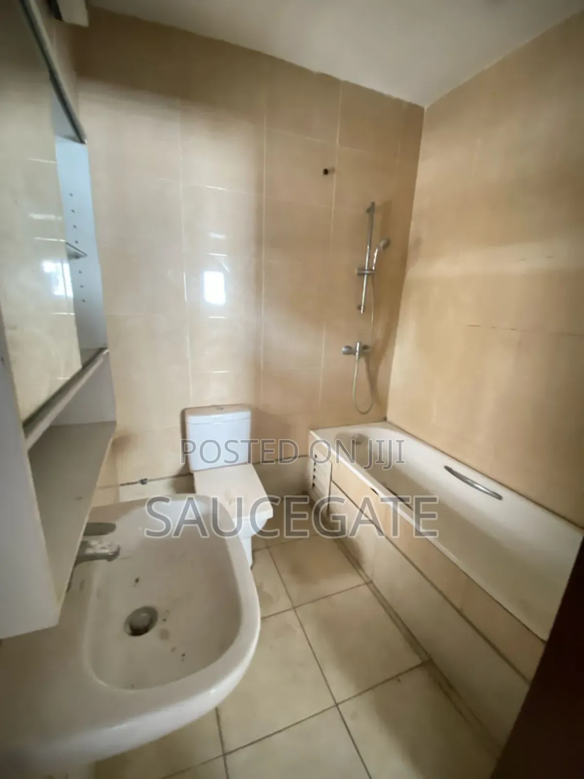 4bdrm Duplex in Lekki Phase 1 for rent in Lekki Phase 1