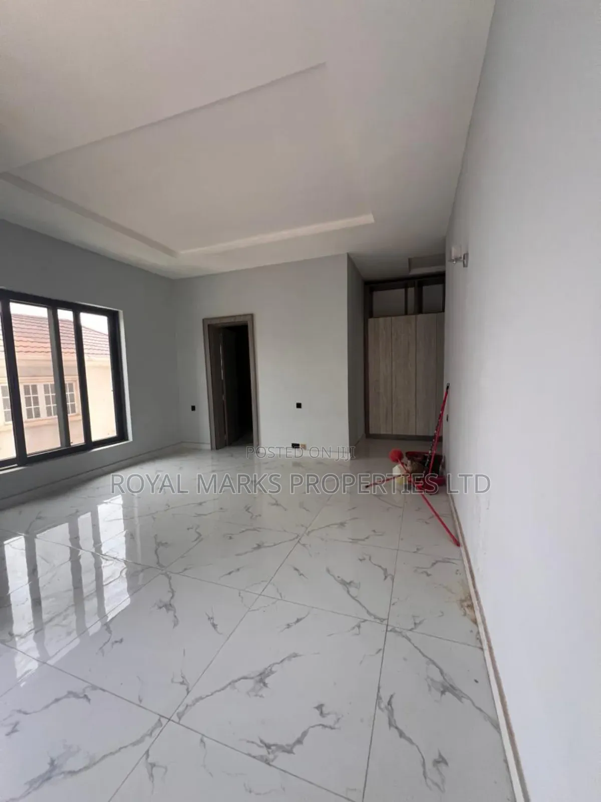 2bdrm Block of Flats in Katampe (Main) for sale in Katampe (Main)