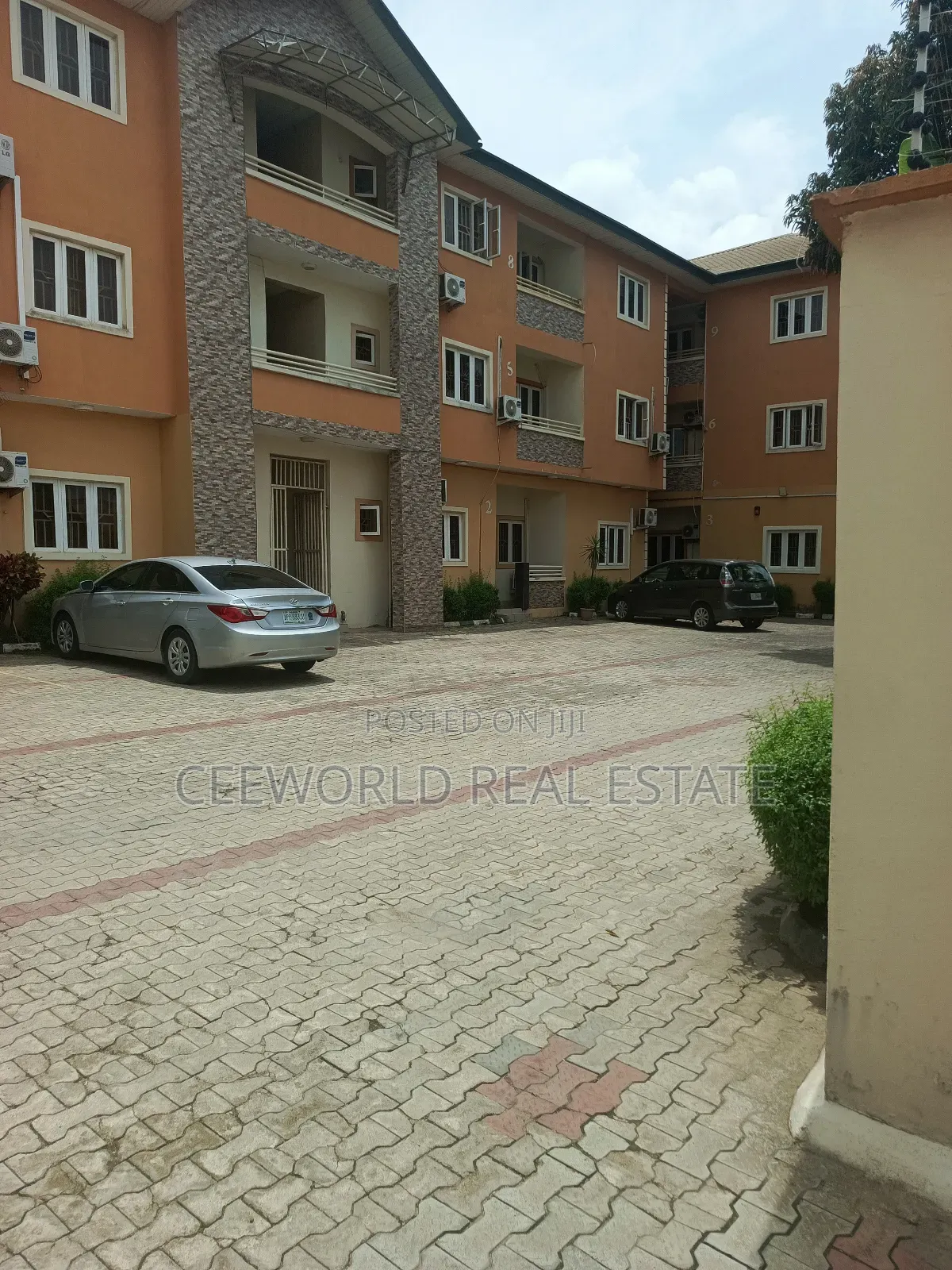 Furnished 3bdrm Apartment in Oluyole Gra for rent in Oluyole