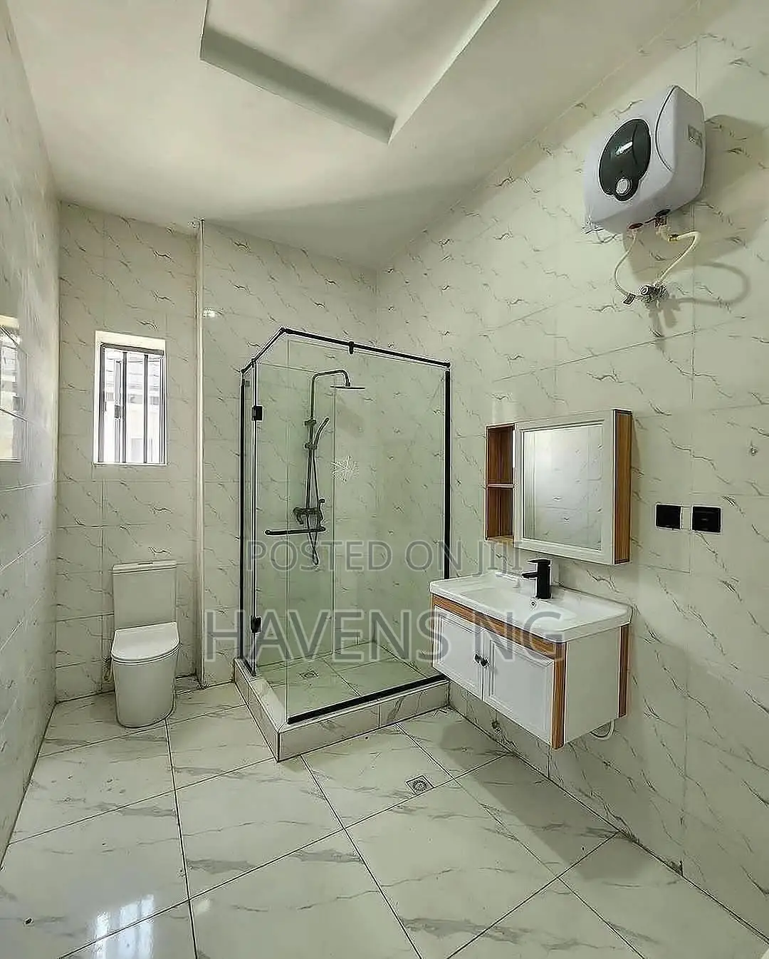 4bdrm Duplex in Ikota for sale in Ikota