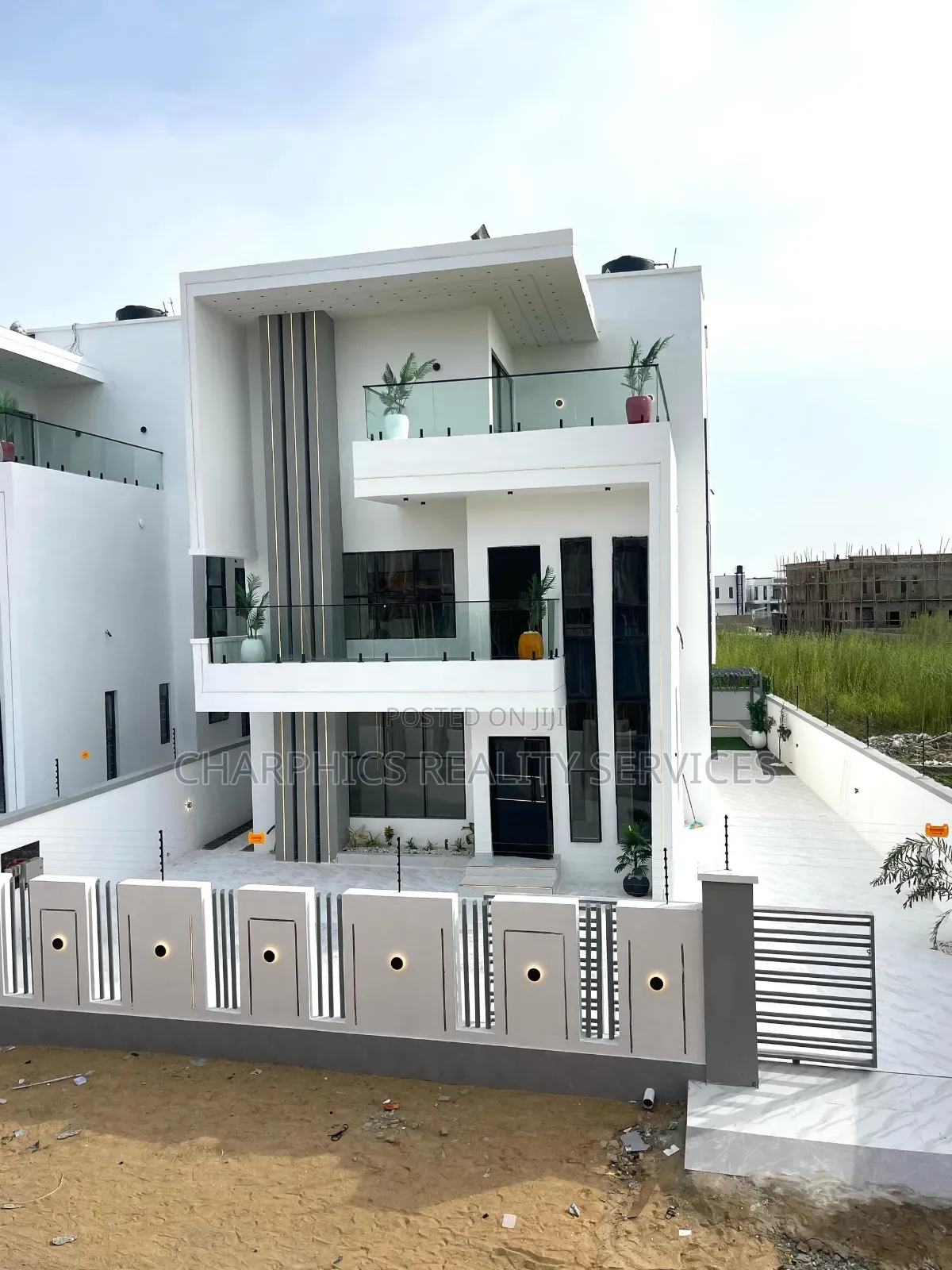 5bdrm Duplex in Ajah for sale in Ajah