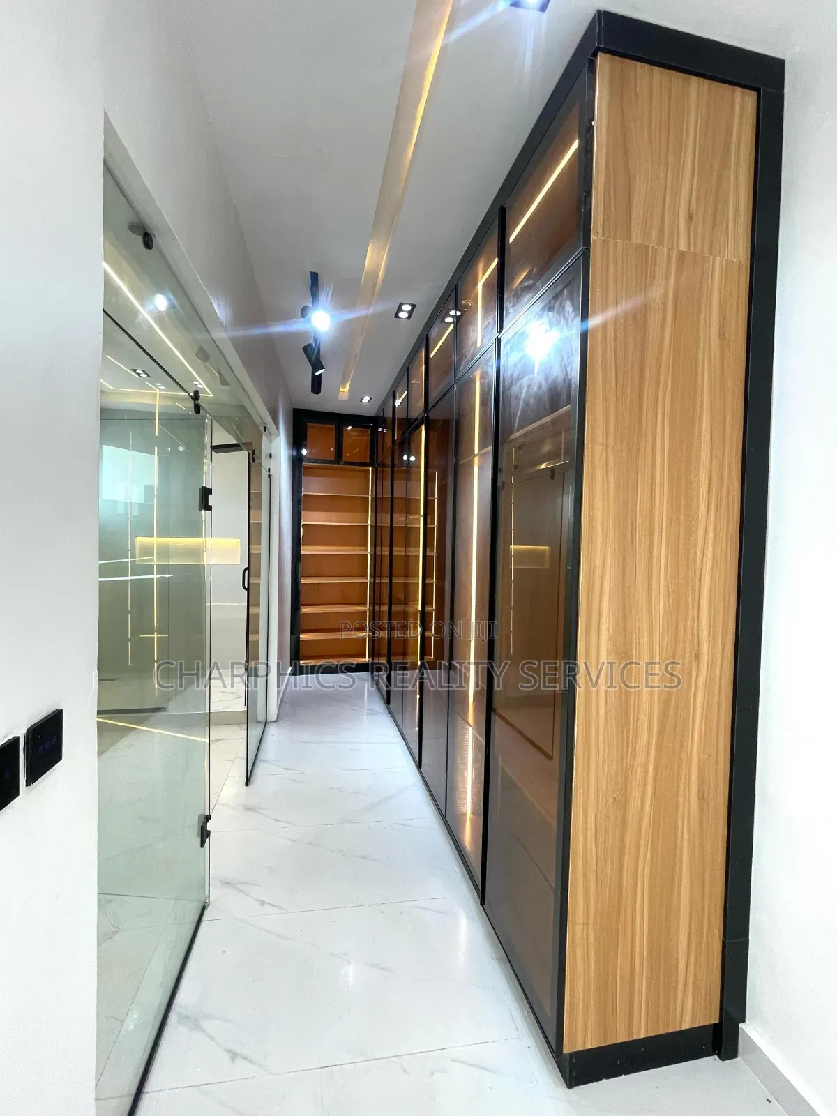 5bdrm Duplex in Ajah for sale in Ajah
