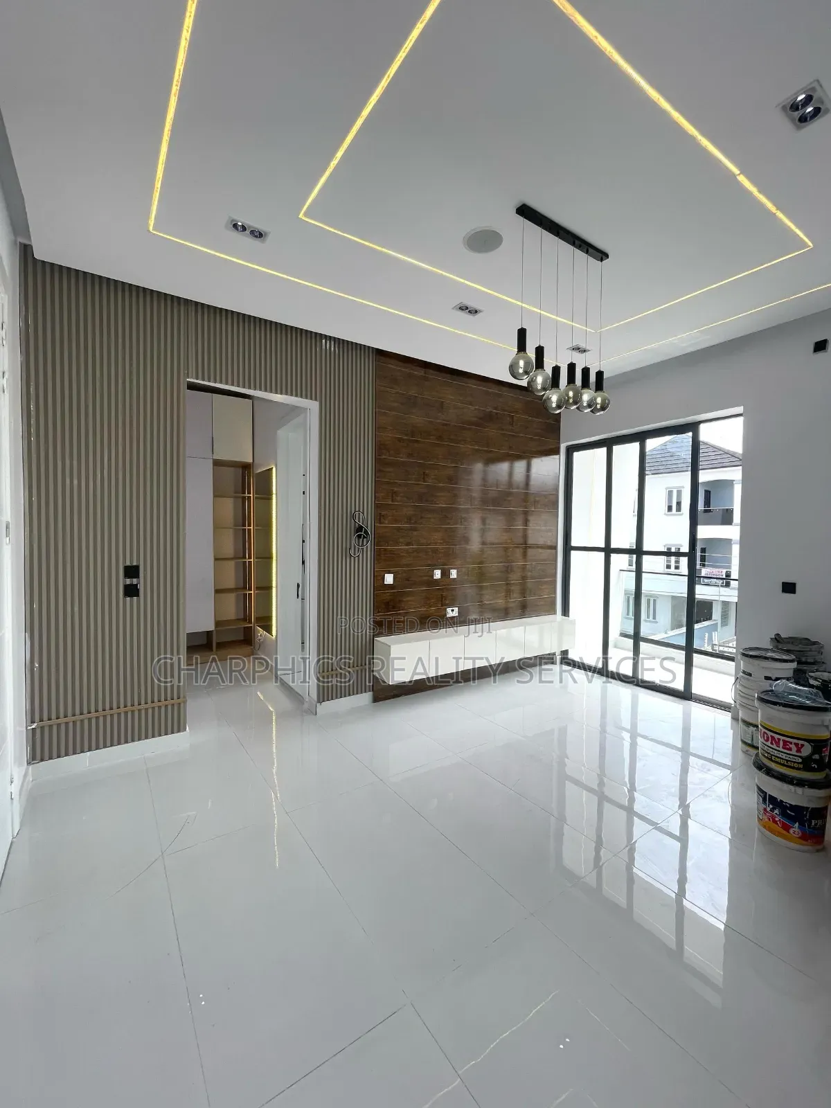 4bdrm Duplex in Ikota for sale in Ikota