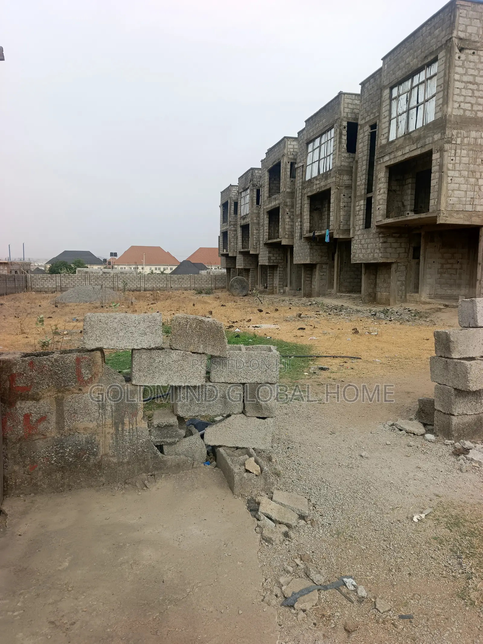 4bdrm Apartment In Goldmind Estate Kaura For Sale in Kaura
