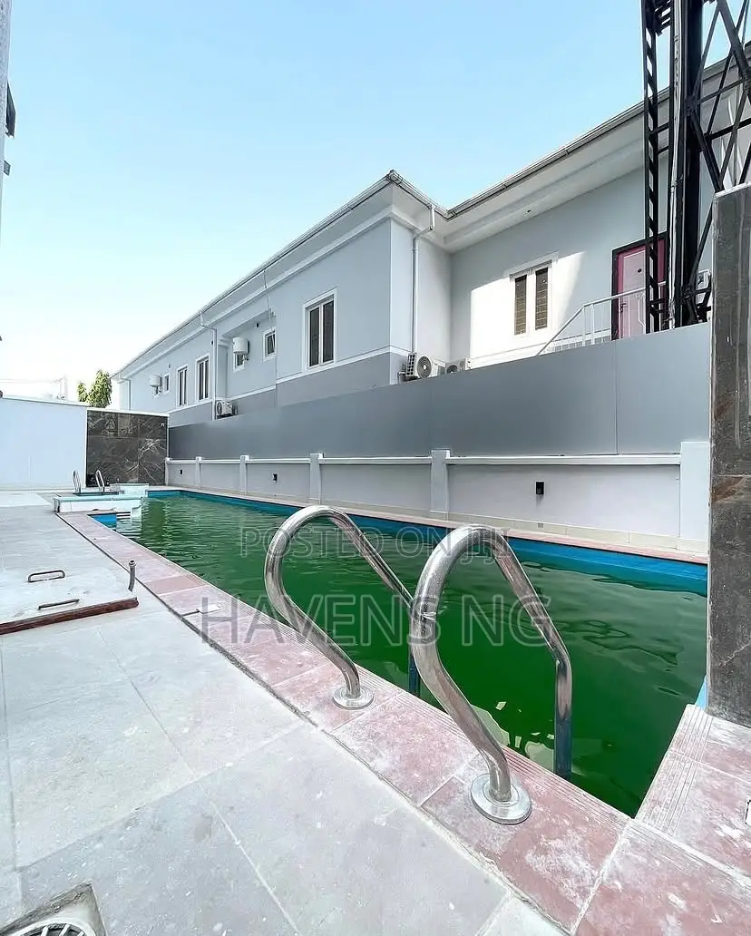 4bdrm Maisonette in Lekki Phase 1 for sale in Lekki Phase 1