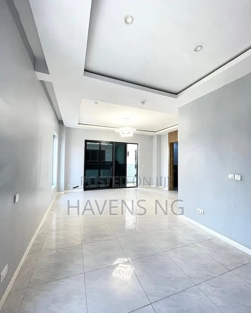 4bdrm Maisonette in Lekki Phase 1 for sale in Lekki Phase 1