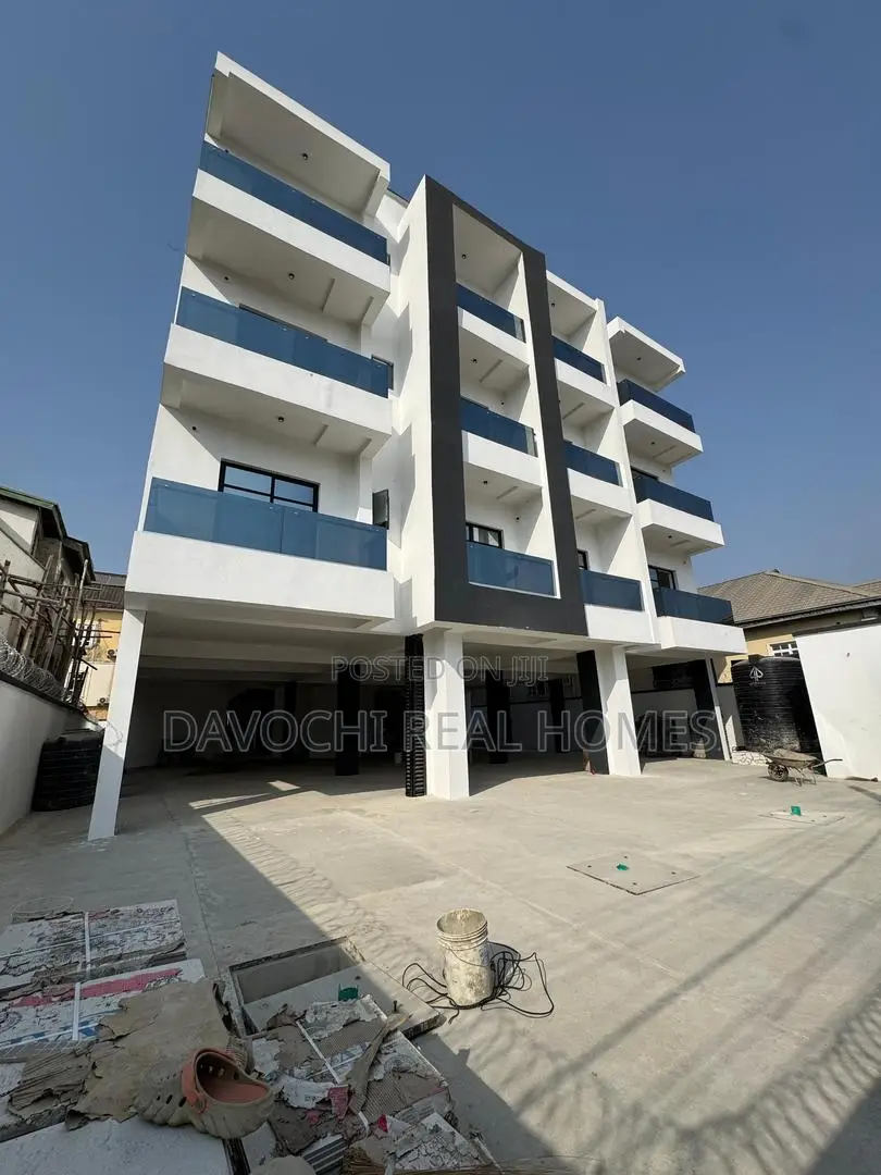 Neat 1 Bedroom Apartment With Excellent Facilities for Sale in Ologolo