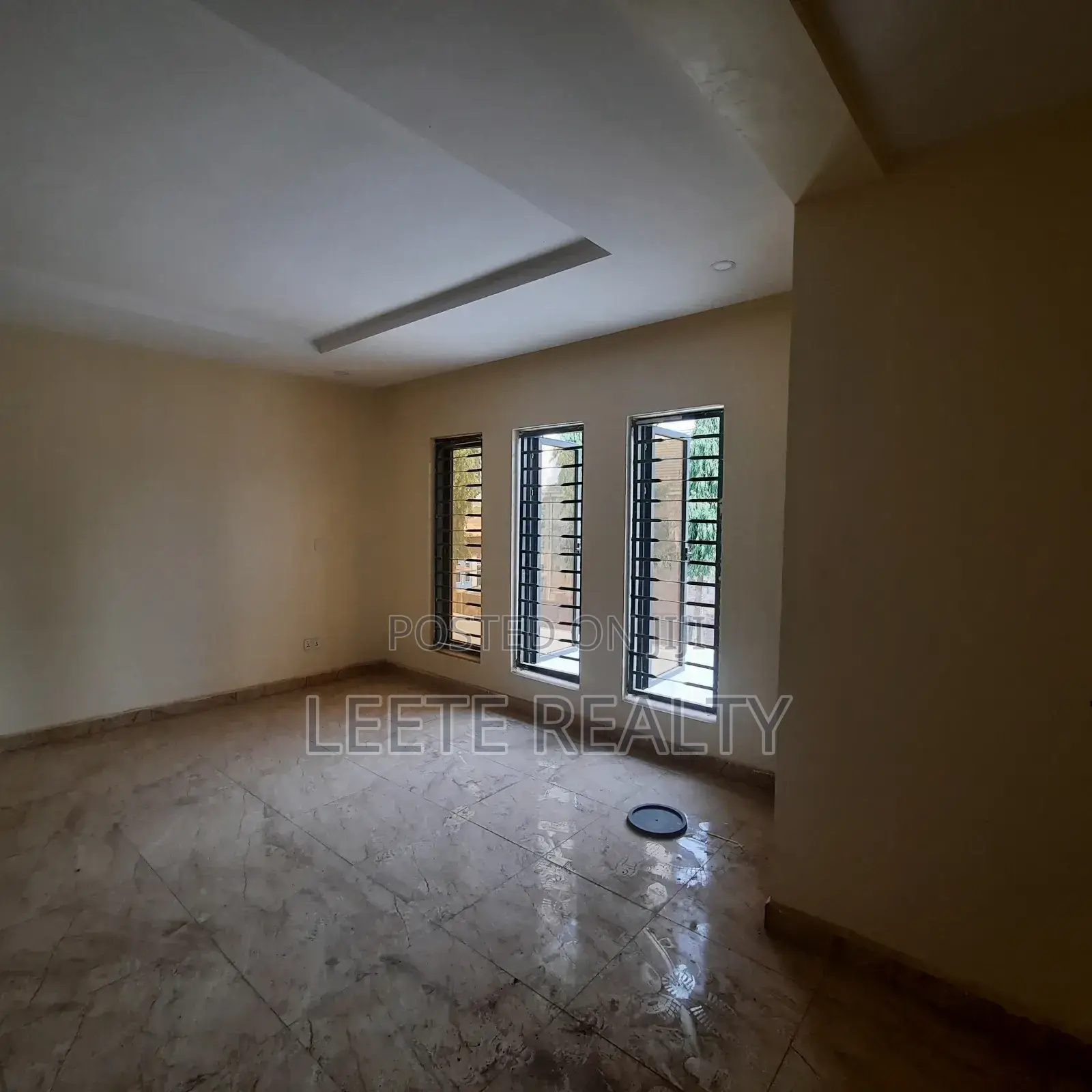 4bdrm Townhouse/Terrace in Jabi for sale in Jabi