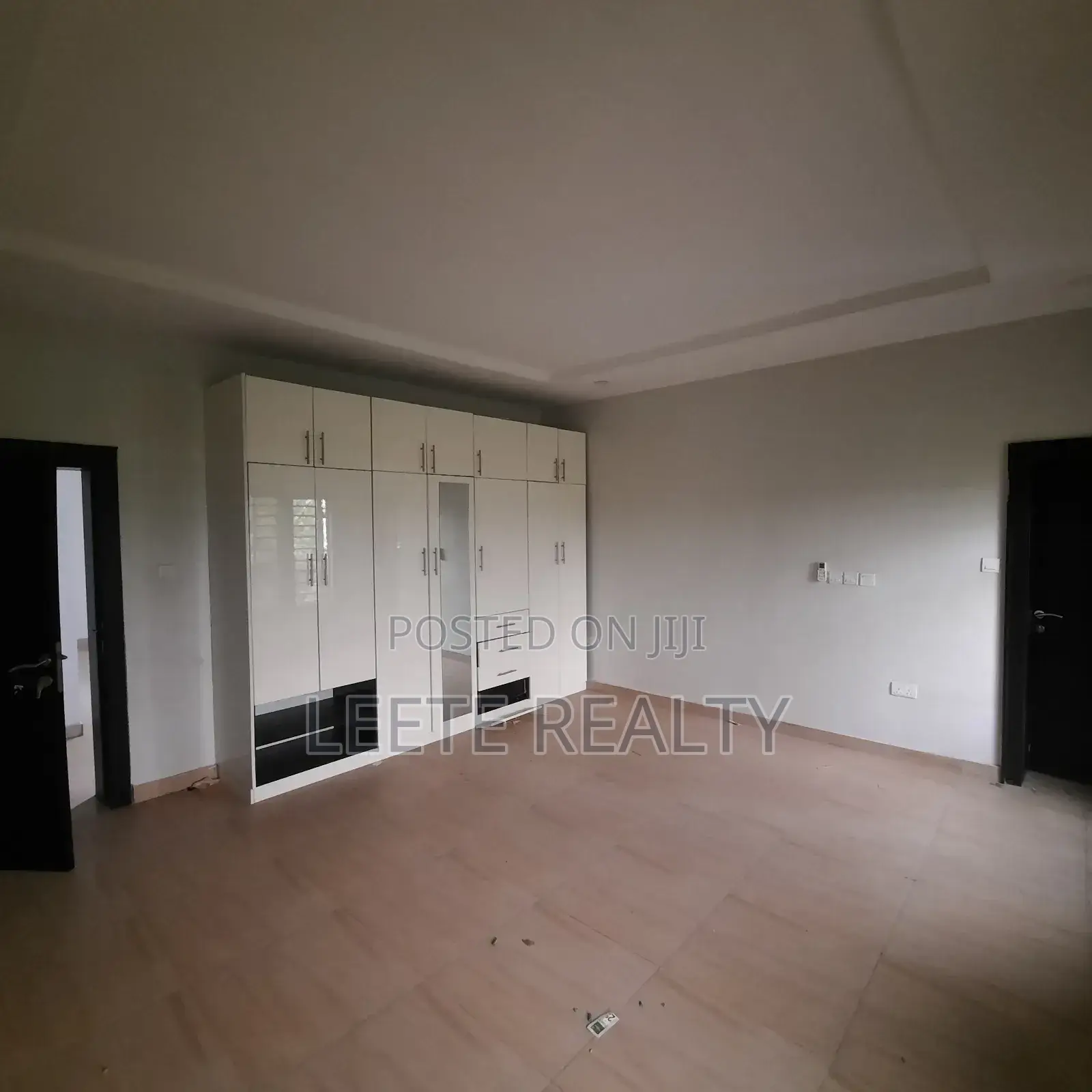 4bdrm Townhouse/Terrace in Jabi for sale in Jabi