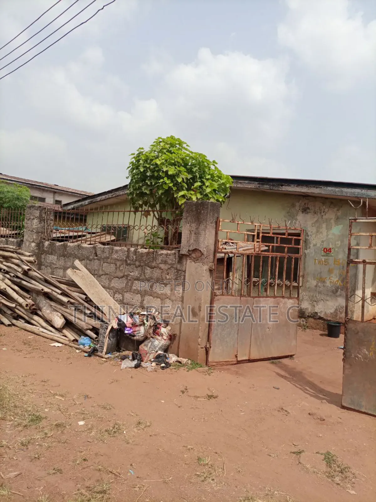 2flat at Technical,Ugbowor Has C of O for Sale in Benin City