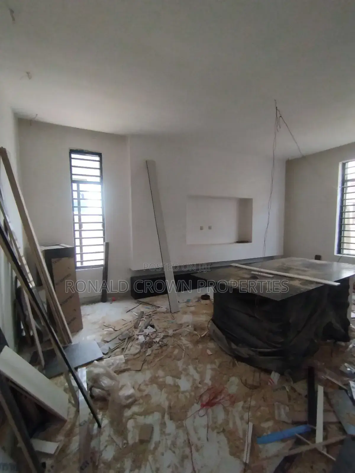 4bdrm Duplex in Ago Palace for sale in Ago Palace