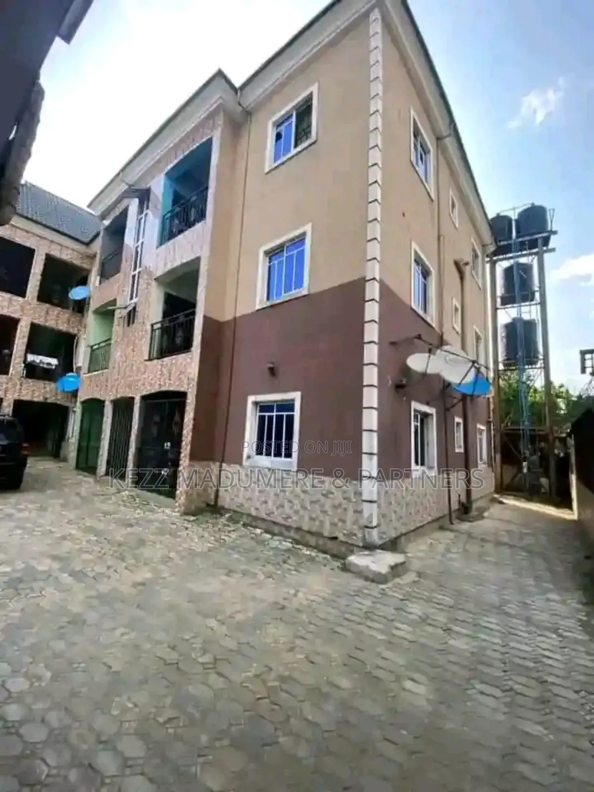 13bdrm Block of Flats in Ogbogoro Egbelu Road for sale in Port-Harcourt