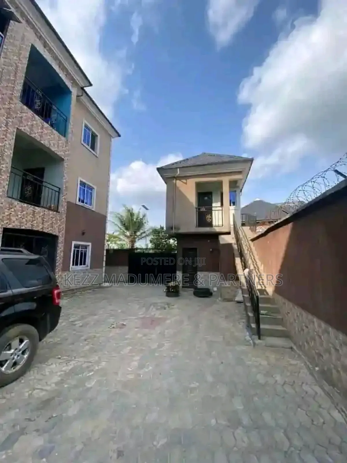13bdrm Block of Flats in Ogbogoro Egbelu Road for sale in Port-Harcourt