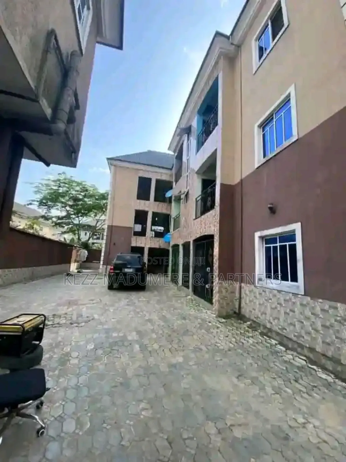 13bdrm Block of Flats in Ogbogoro Egbelu Road for sale in Port-Harcourt