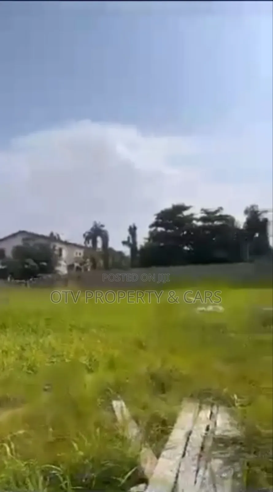 967sqm Waterfront Land In Victoria Garden City in Adeola Odeku