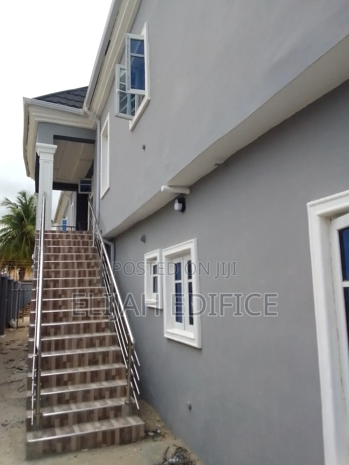Furnished 2bdrm Block of Flats in First Gate, Ikorodu Garage for rent in Ikorodu Garage