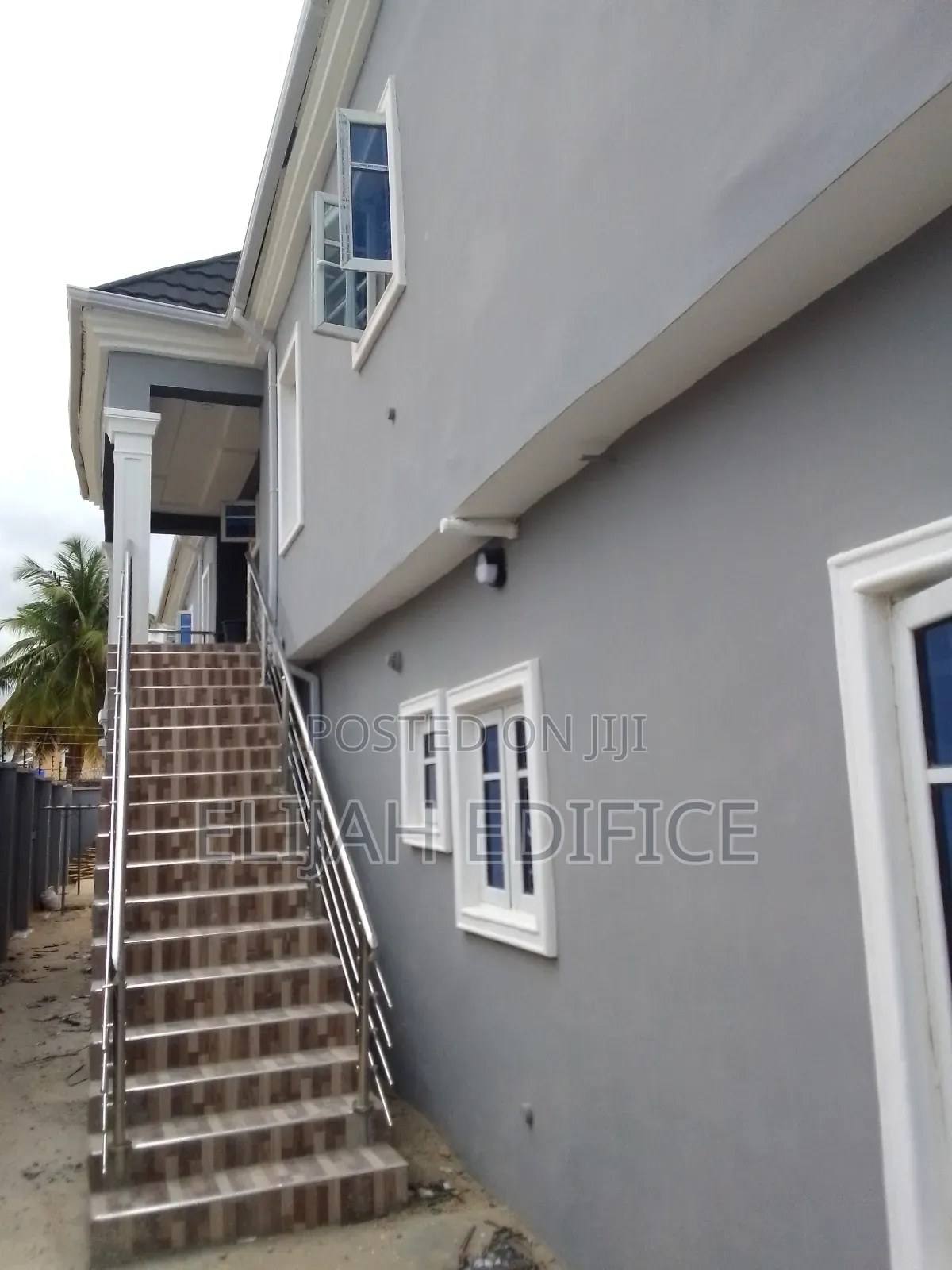 Furnished 2bdrm Block of Flats in First Gate, Ikorodu Garage for rent in Ikorodu Garage