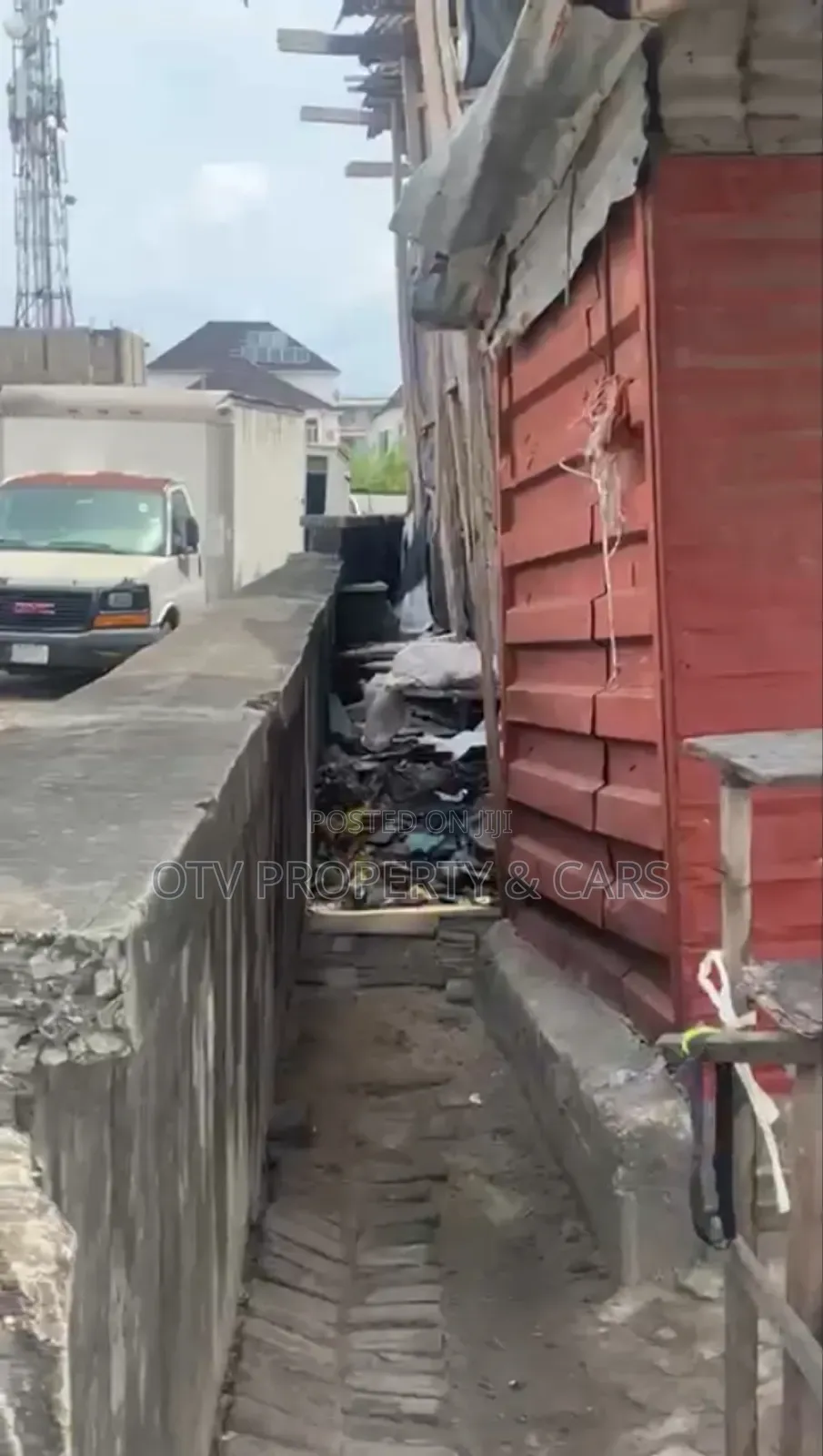 2152sqm of Land at Ikota for Sale in Ikota