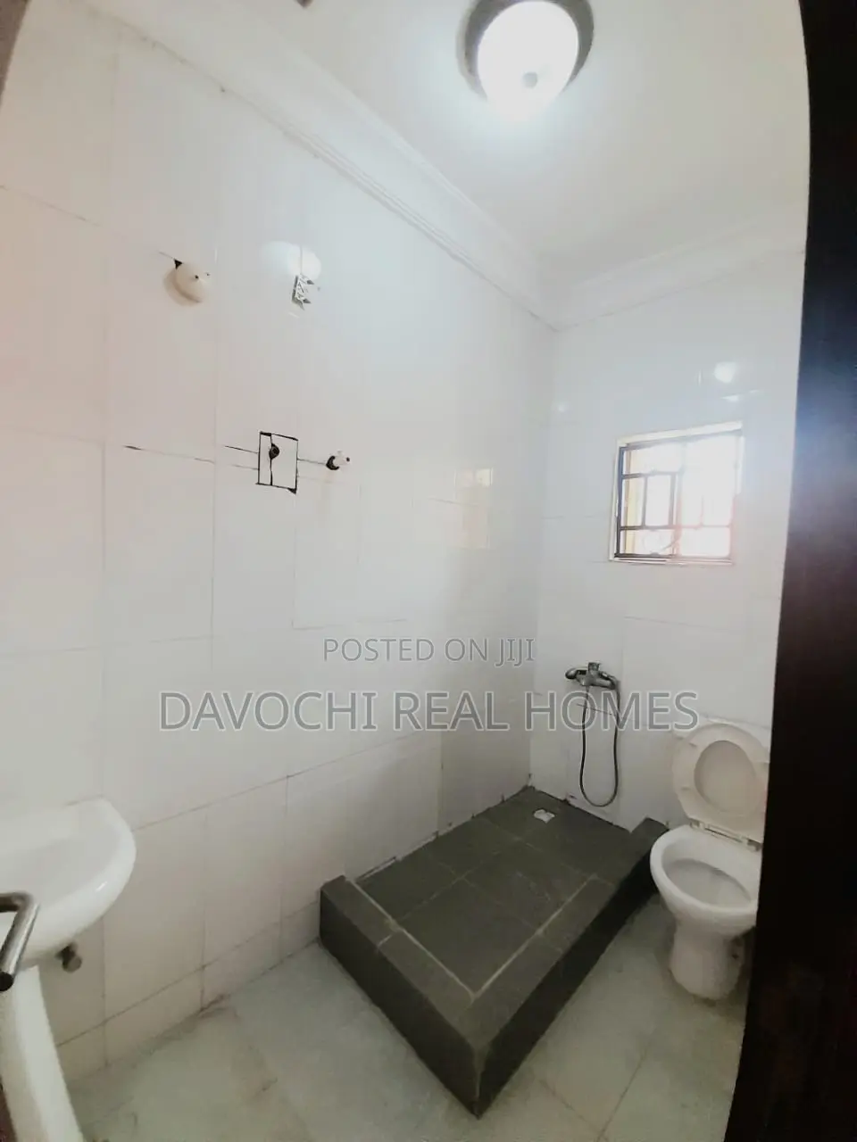 3bdrm Apartment in Thomas Estate, Ajah for rent in Thomas Estate