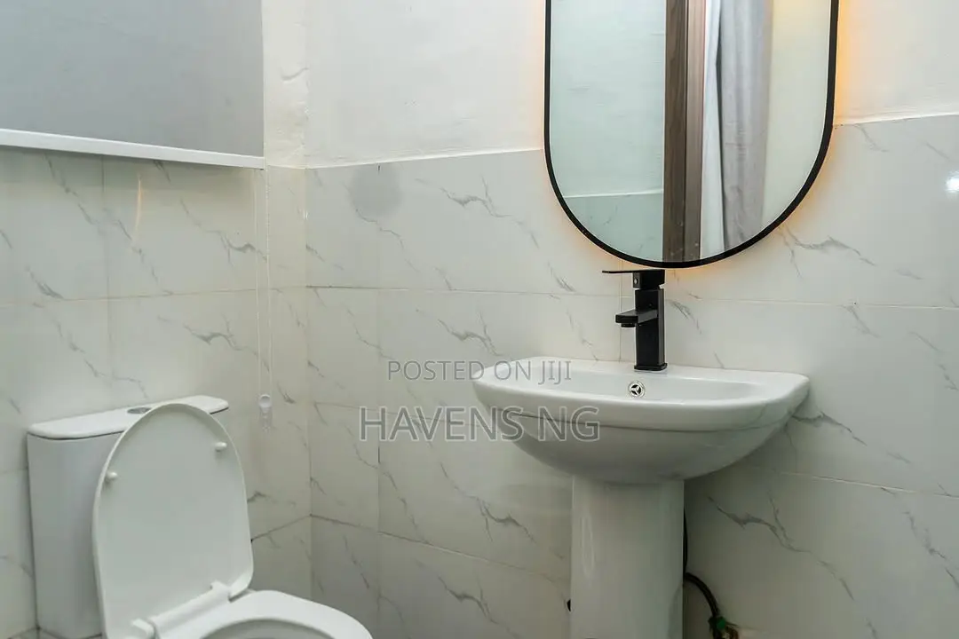 2 Bedroom Apartment With a Wine Bar and Outdoor Patio in Lekki Phase 1