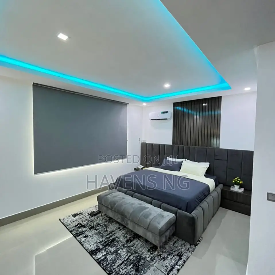 Spacious 1 Bedroom Apartment in Lekki Phase 1