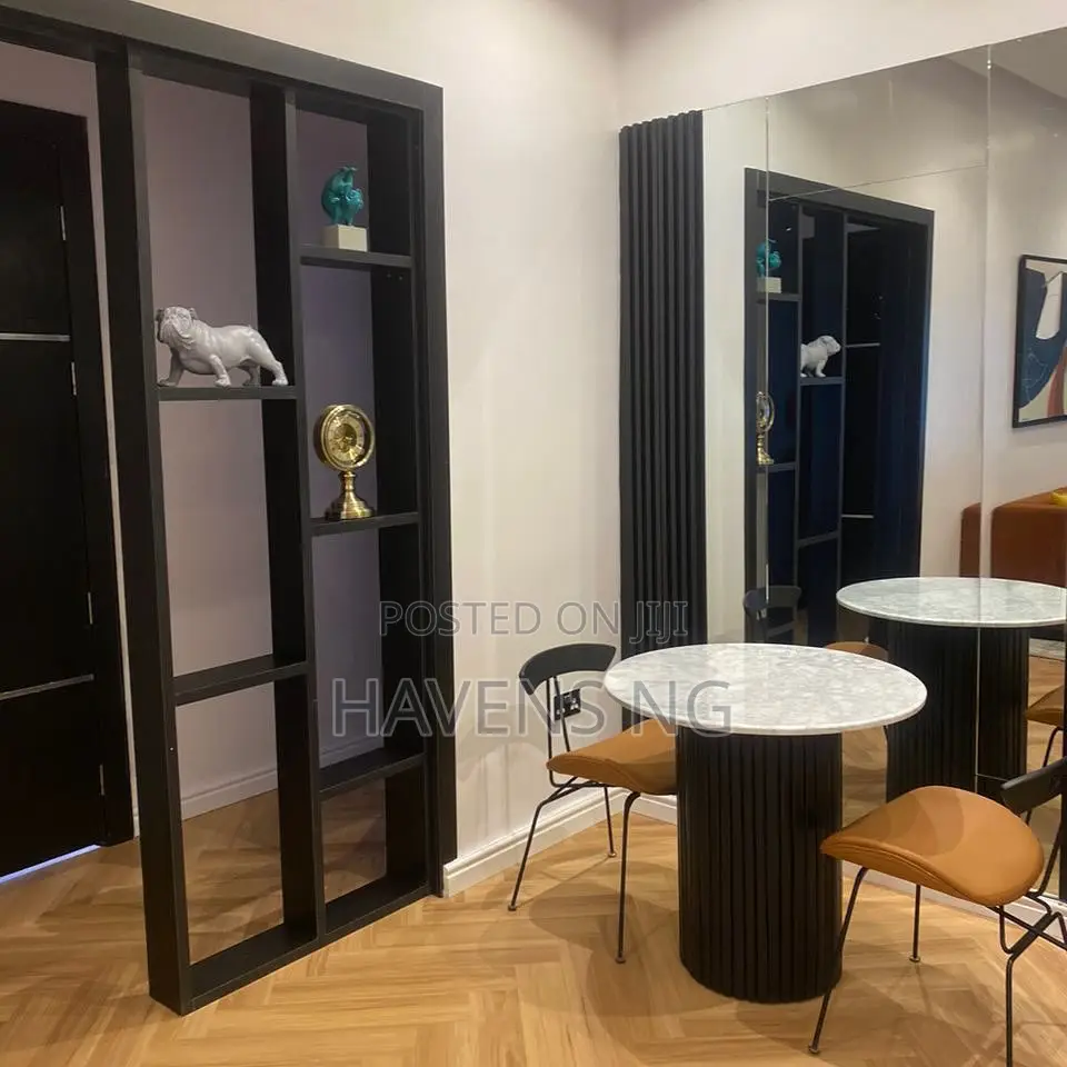 Stylish 2 Bedroom Apartment in Lekki Phase 1