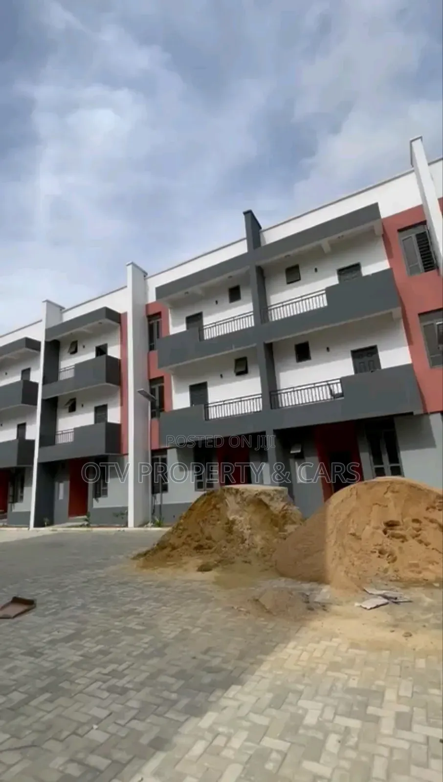 Furnished 4bdrm Townhouse/Terrace in Ikate for sale in Ikate