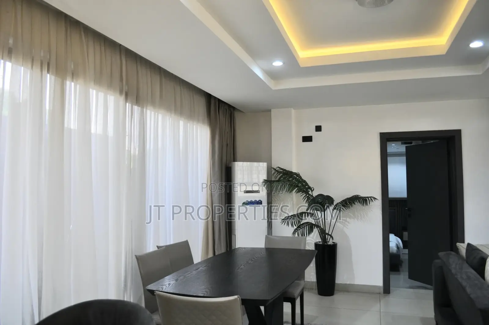 Luxurious 3bed With Pool Wuse 2 in Wuse 2