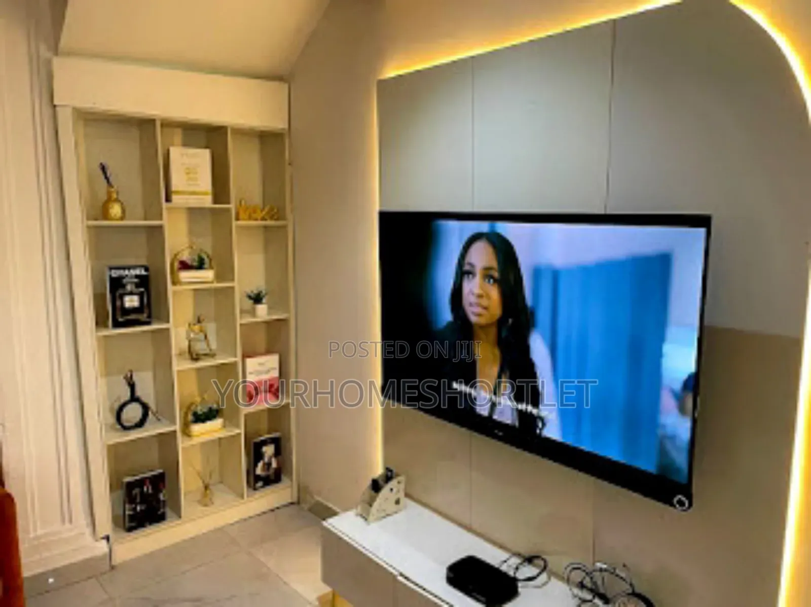 4 Bedroom Apartment That Allows Mini Get Together in Ogudu