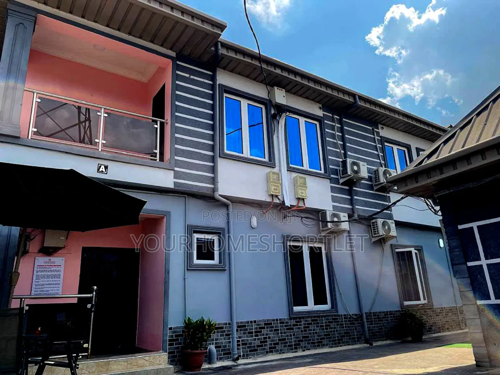 4 Bedroom Apartment That Allows Mini Get Together in Ogudu