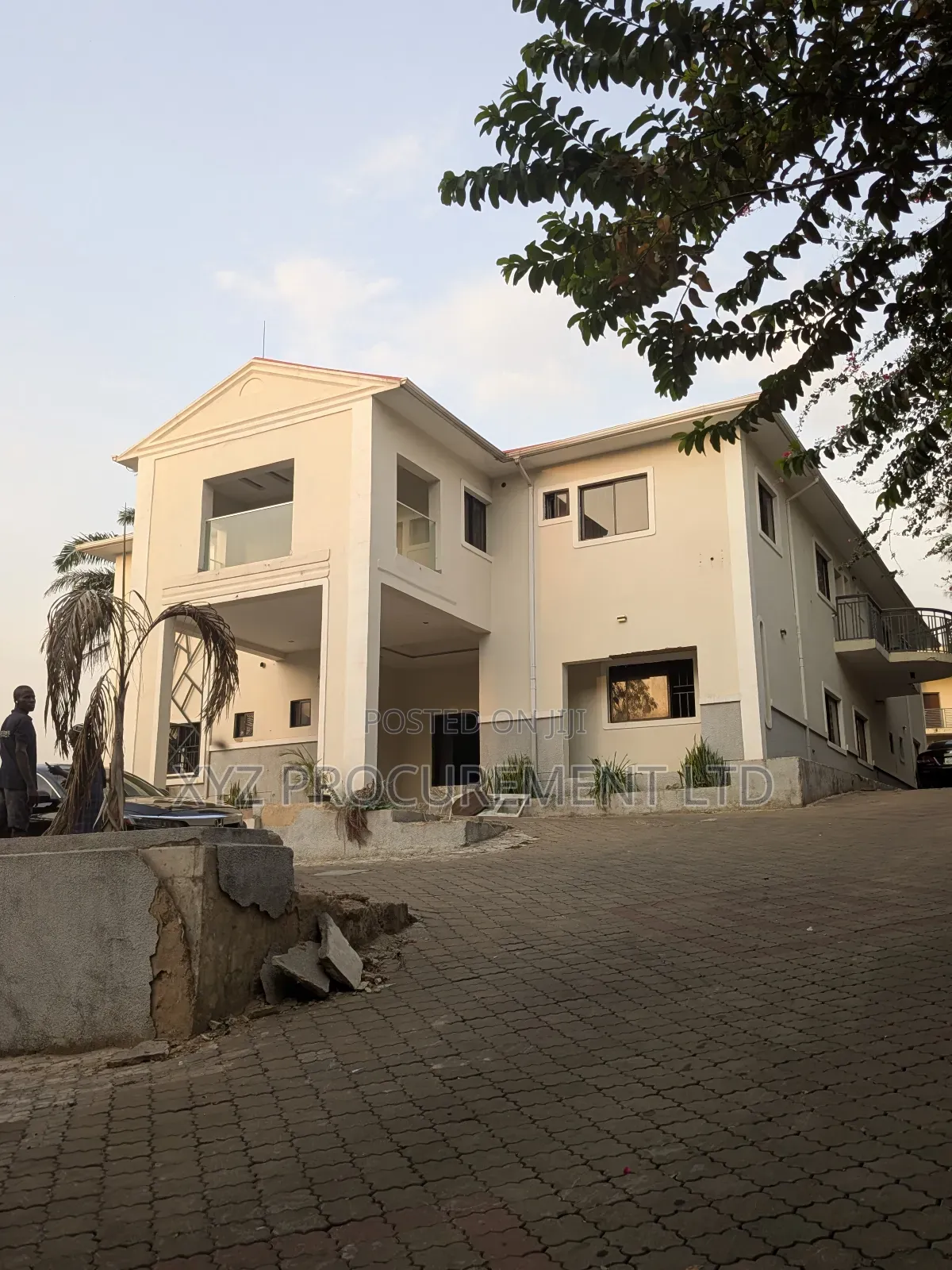 10bdrm Duplex in Asokoro for sale in Asokoro