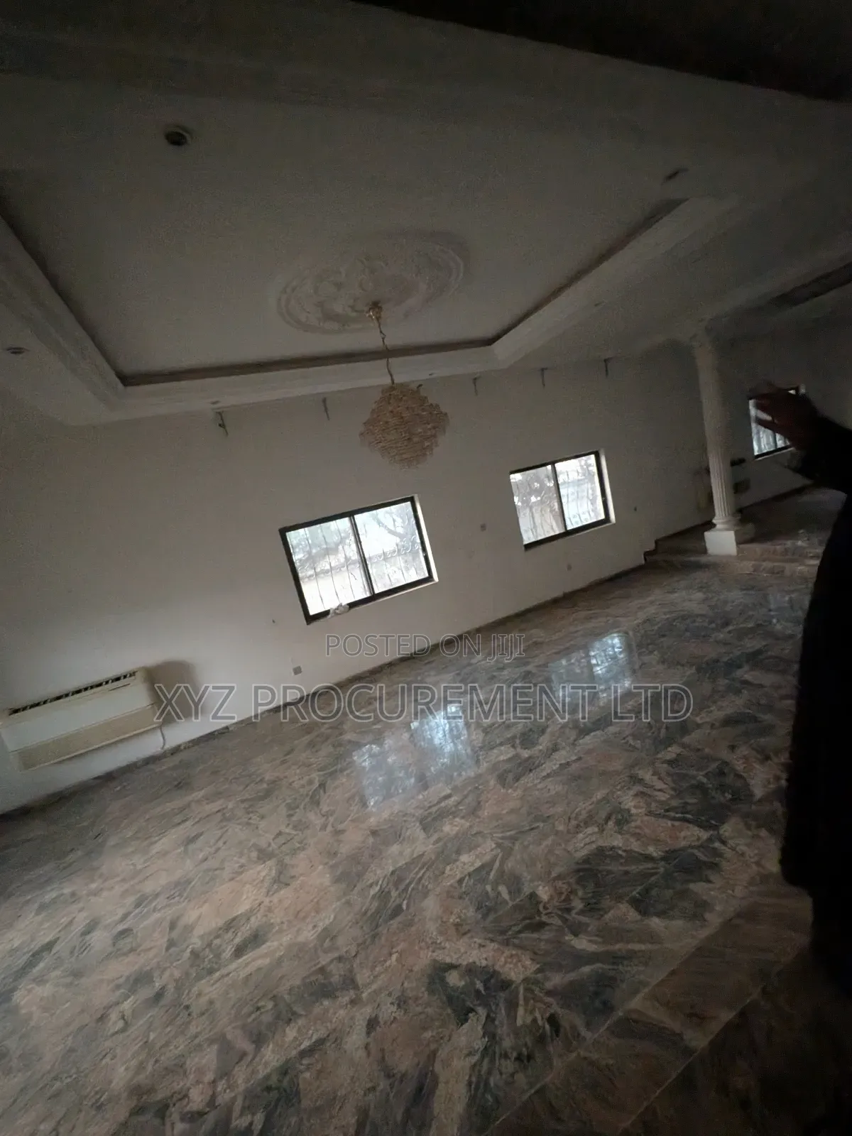 10bdrm Mansion in Asokoro for sale in Asokoro