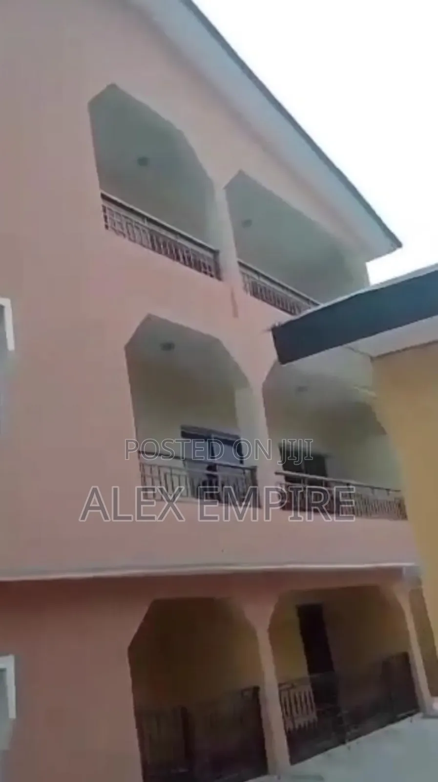 3bdrm Block of Flats in Ago Palace for sale in Ago Palace