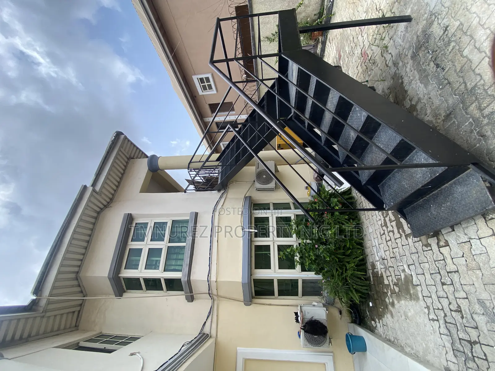 Office Space in Lekki
