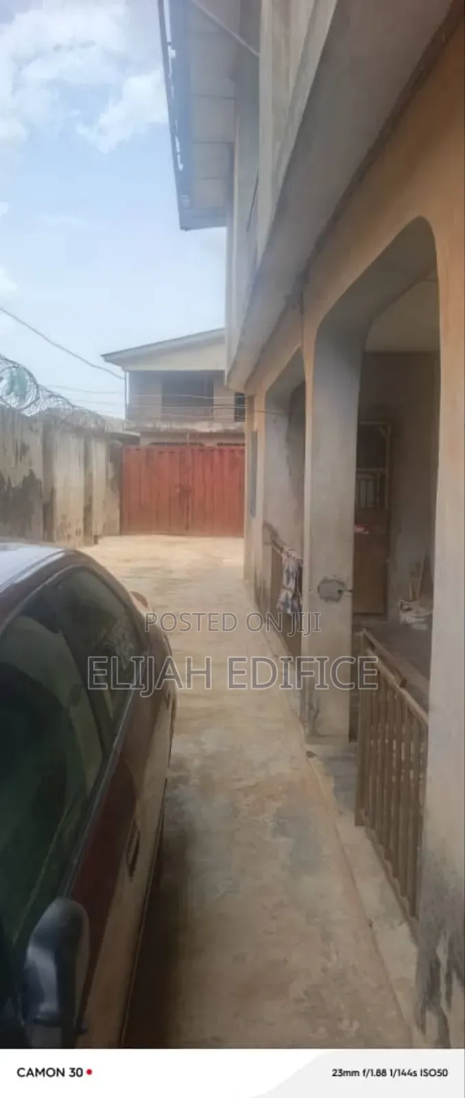 13bdrm Block of Flats in Toll Gate, Ifako-Ijaiye for sale in Ifako-Ijaiye